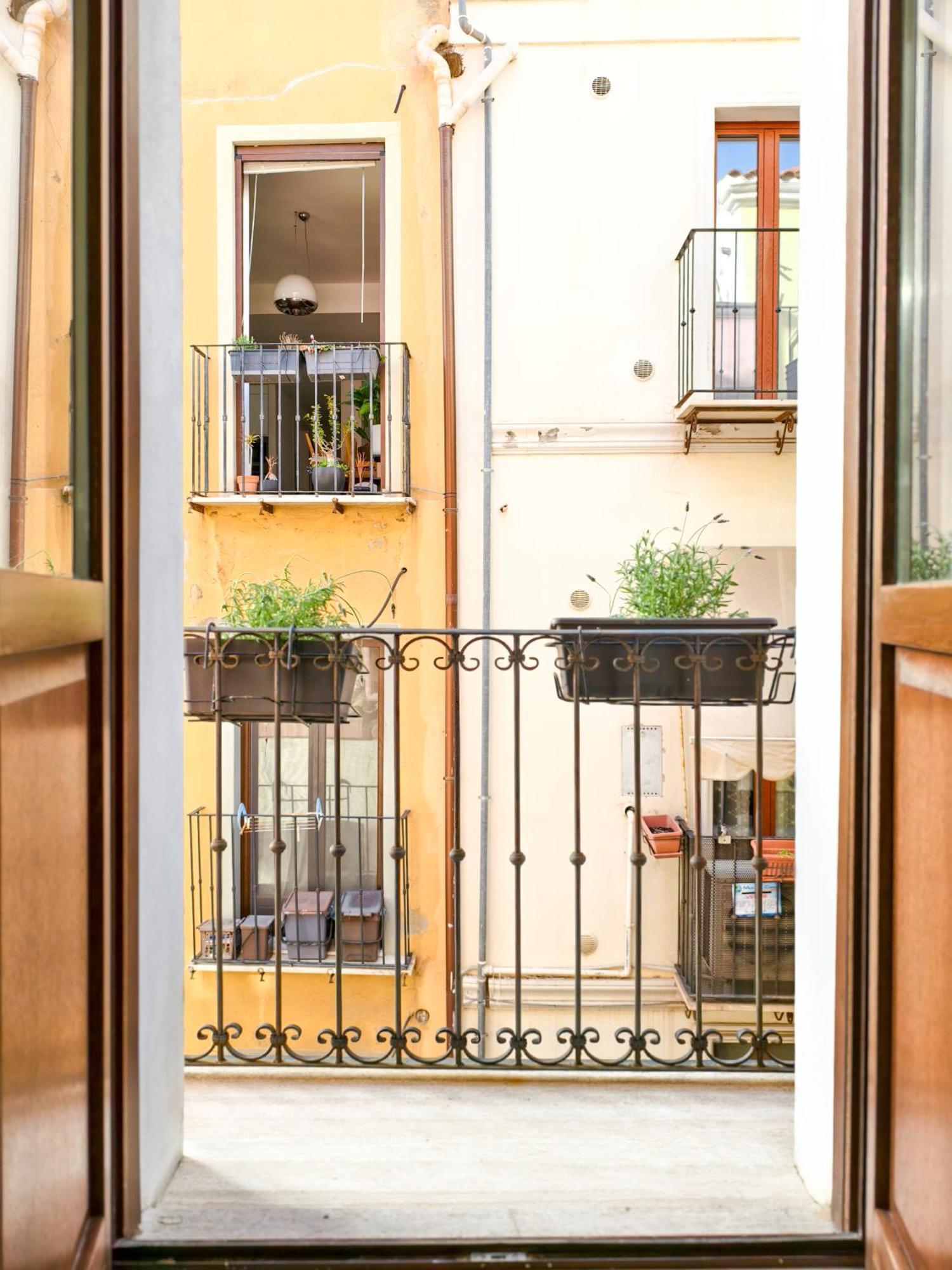 Oidu - Cagliari Suites Eksteriør bilde